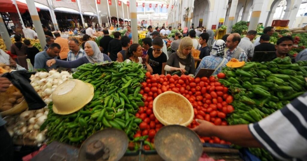 بعد إعلان التجارة تعديل أسعار بعض المواد خلال رمضان..  600 عون لمراقبة أكثر من 330 ألف نقطة بيع..